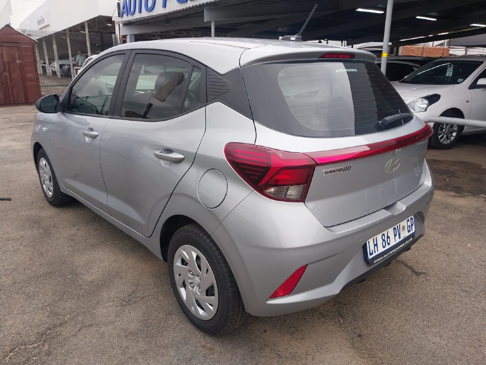 2023 GRAND i10 1.0 MOTION/PREMIUM